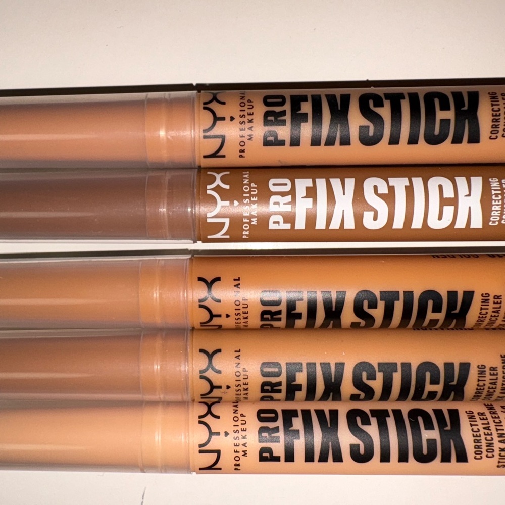 NYX Professional Makeup Color Correcting Pro Fix Stick Concealer